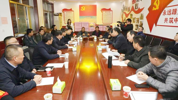 张宏方在讲话中对姚少峰一行来壶关调研表示热烈欢迎