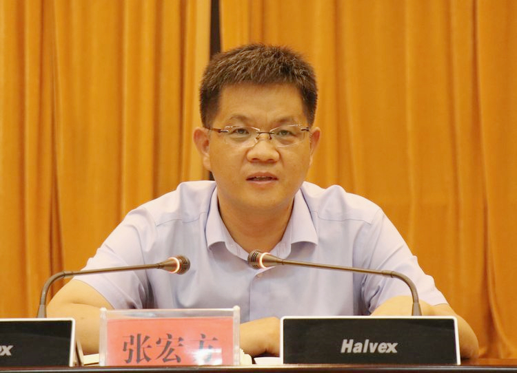 县四套班子领导张宏方,卫明,陈晋峰,秦元忠,郭太国,李建芳,翟睿,朱隆