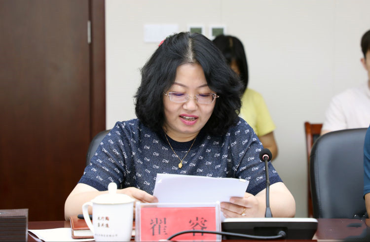 现场《互联网新闻信息服务许可证》证号:14120210073记 者/李玉玺编